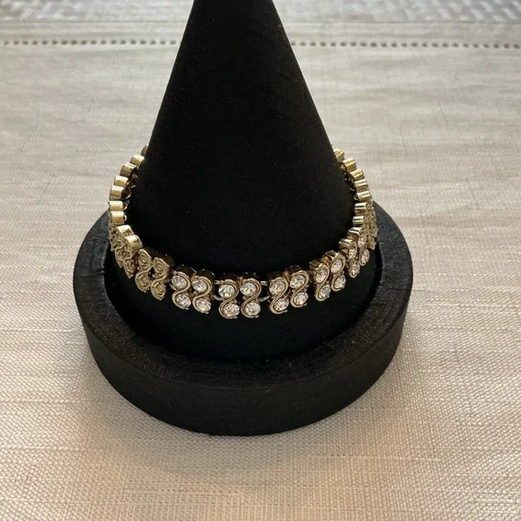 Kelly Fletcher Vintage Rhinestone Collar Necklace, Bracelet and Earrings Set